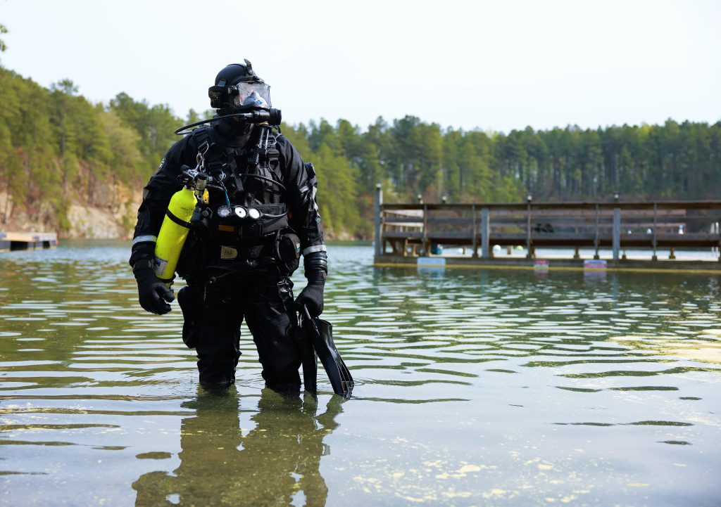 SRT Diver with full tool kit exiting water